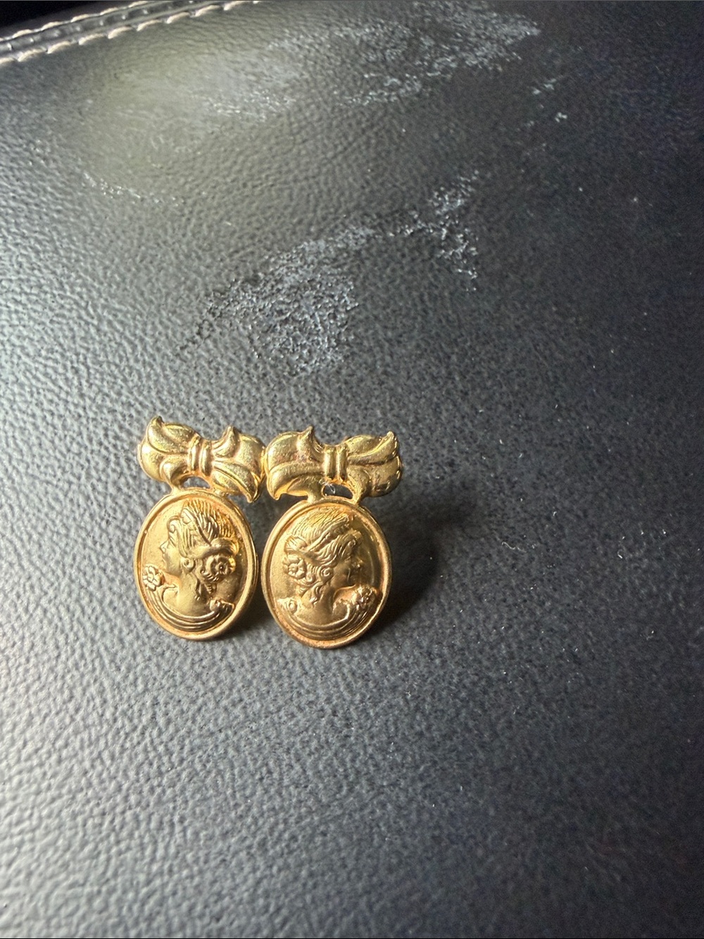 Vintage Gold Cameo Bow Drop Earrings